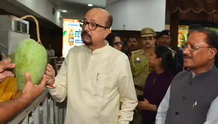 राष्ट्रीय आम महोत्सव का उद्घाटन किया राज्यपाल श्री डेका ने