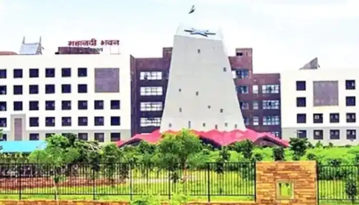 नगरीय प्रशासन विभाग में 122 अधिकारियों-कर्मचारियों के तबादले