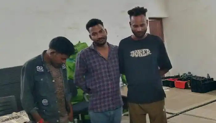 कोतवाली पुलिस की दो जुआ फड पर रेड, 6 जुआरी गिरफ्तार