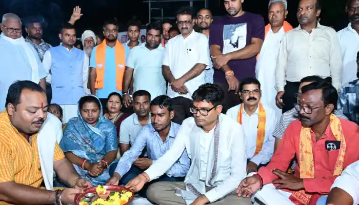 रायगढ़ में विकास कार्यों की सौगात : वित्त मंत्री ओ.पी. चौधरी ने ओपन जिम और आंगनबाड़ी भवन का किया शिलान्यास, सामुदायिक भवन का लोकार्पण