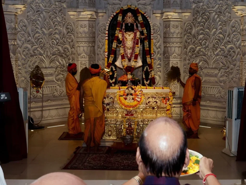 शरद पूर्णिमा से रामलला के दर्शन का समय बदलेगा, दूरदर्शन पर आरती प्रसारण का भी टाइम बदला